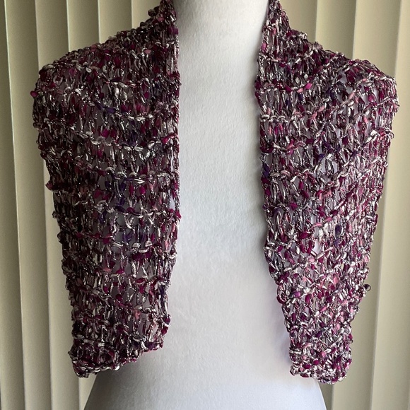 Hand knit Infinity Scarf - Picture 4 of 5